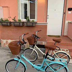 Flyhouse Frühstückspension Fiumicino